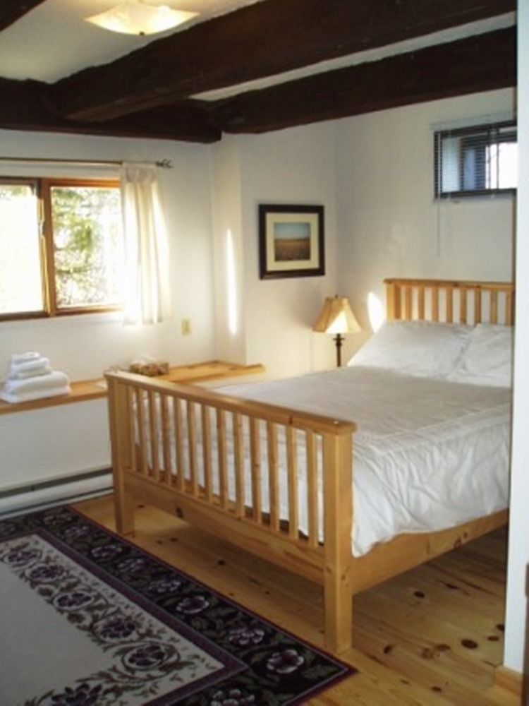 La Grange Country Inn Wakefield Eksteriør billede