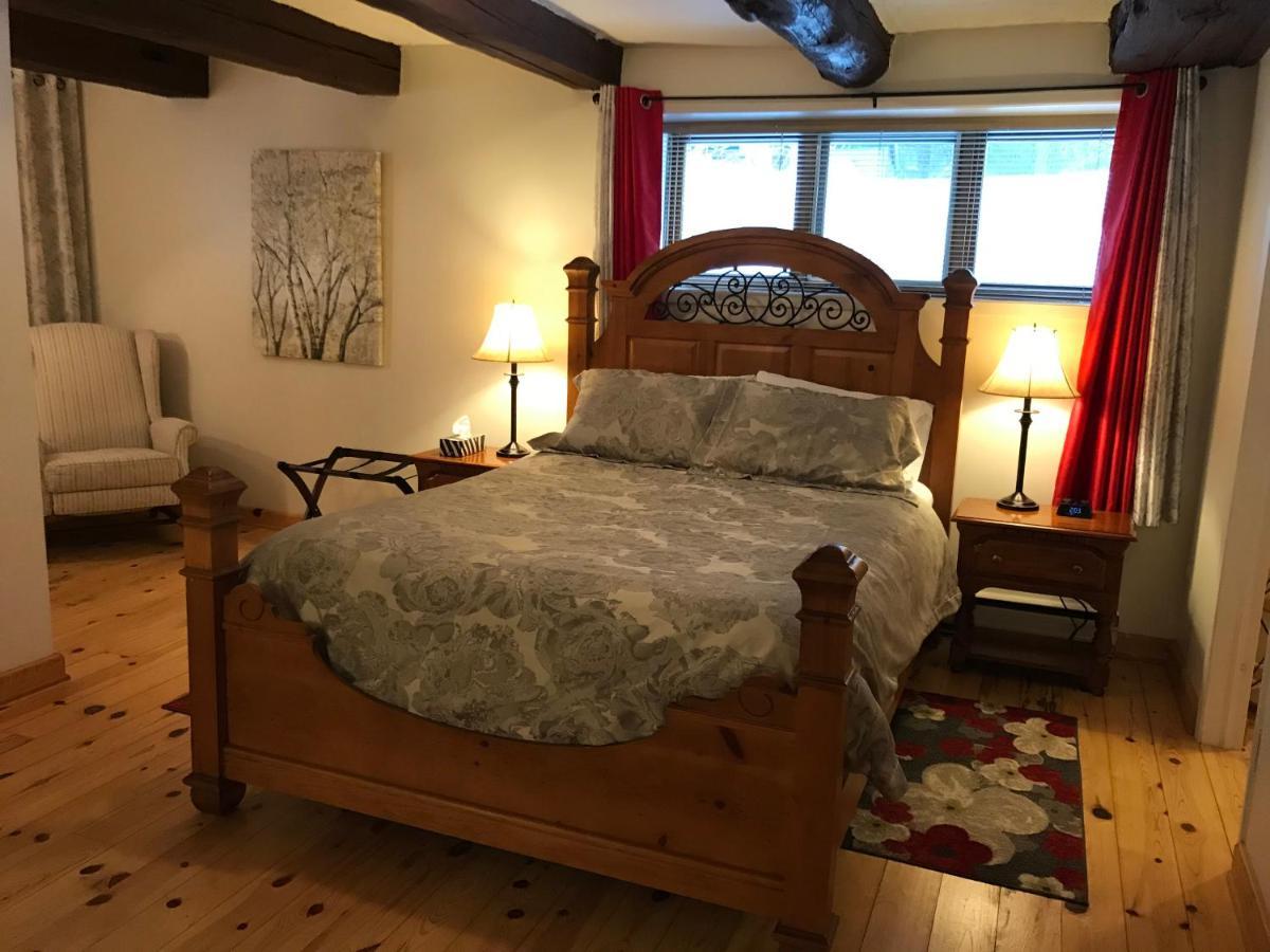 La Grange Country Inn Wakefield Eksteriør billede