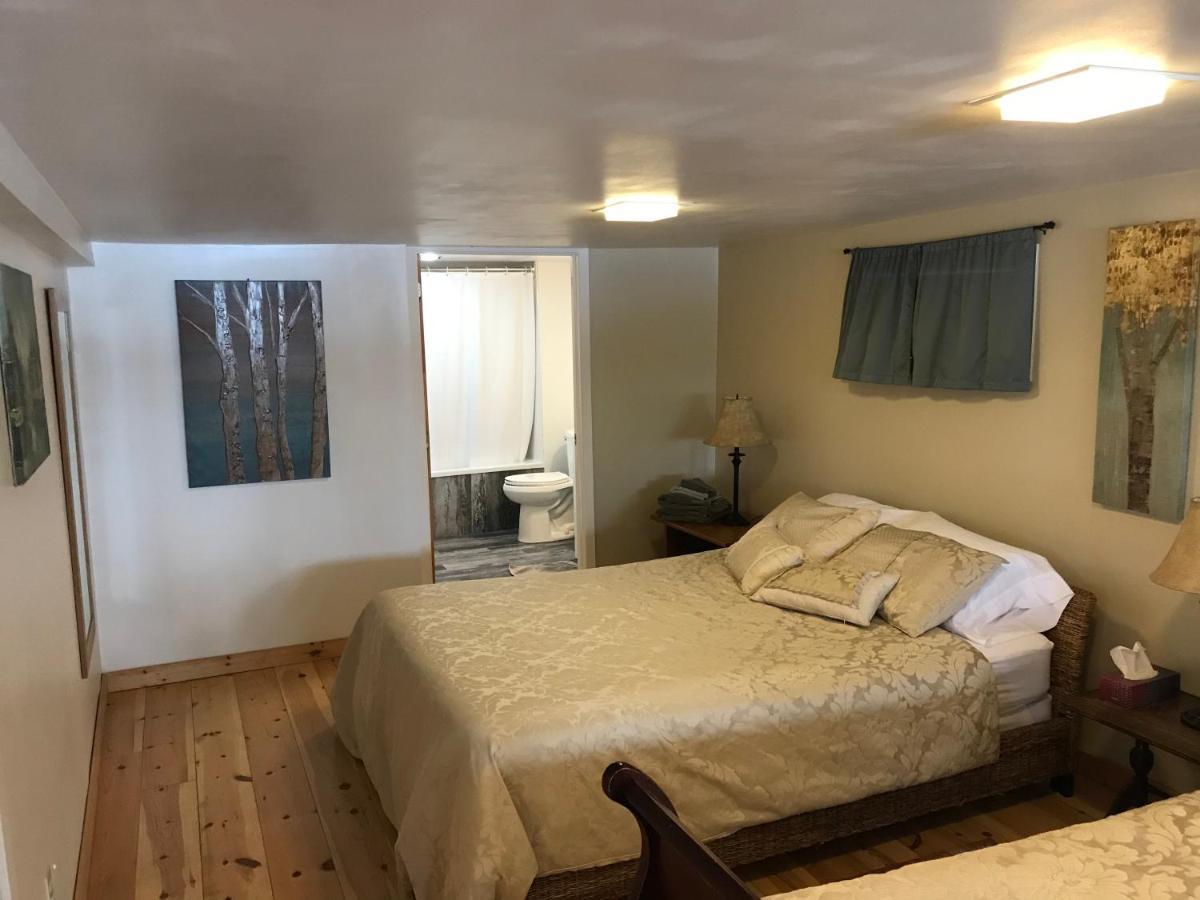 La Grange Country Inn Wakefield Eksteriør billede