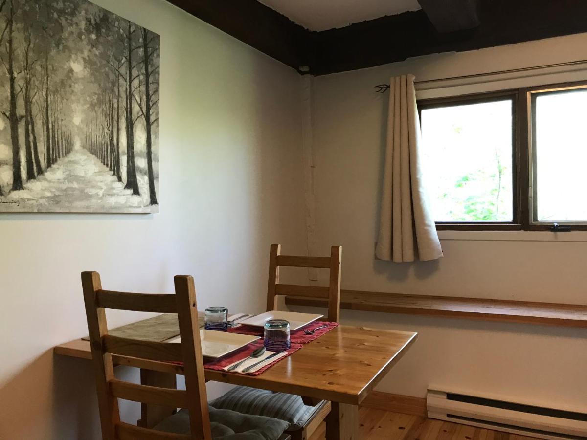 La Grange Country Inn Wakefield Eksteriør billede